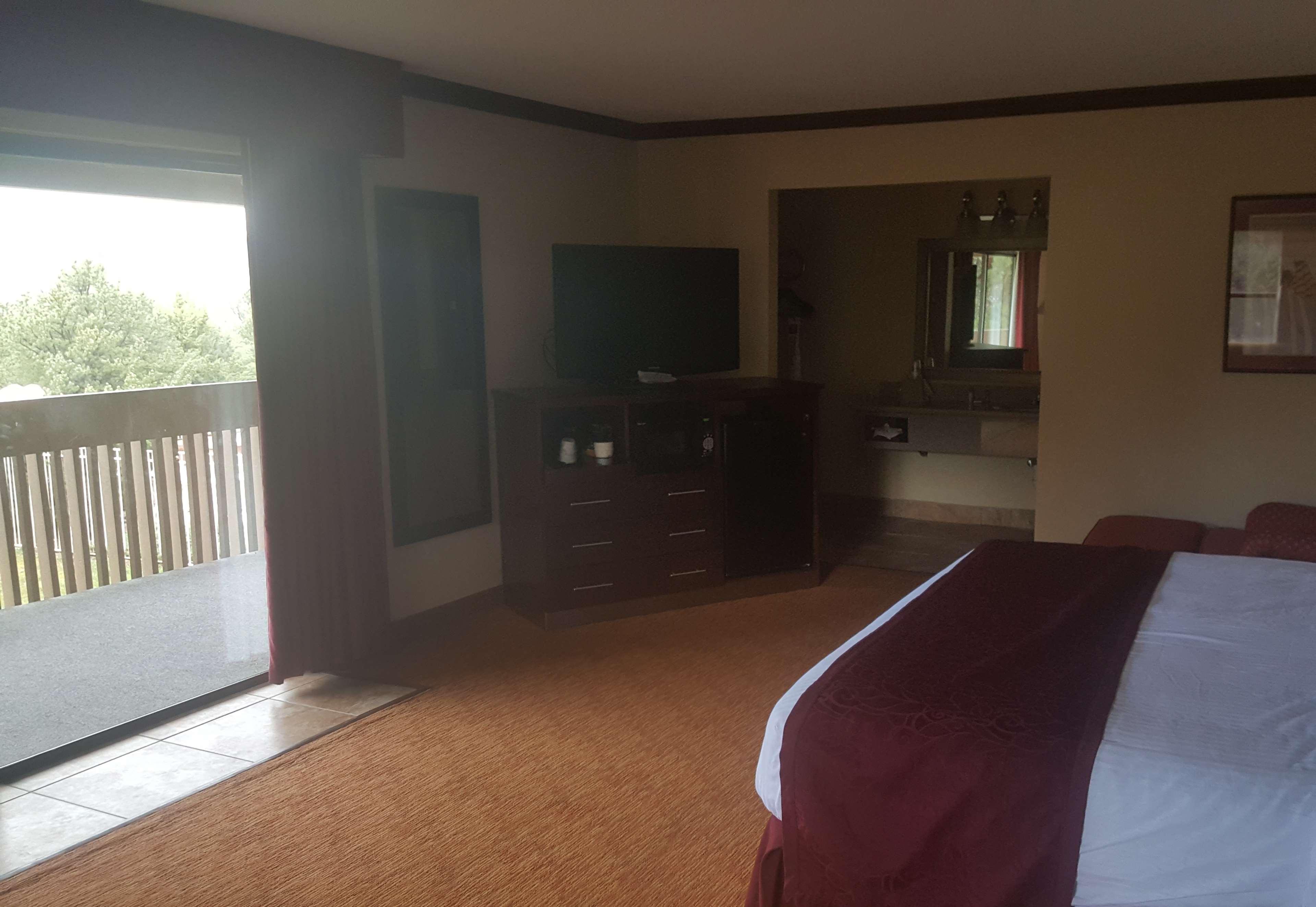 Best Western Pine Springs Inn Ruidoso Downs Exterior photo